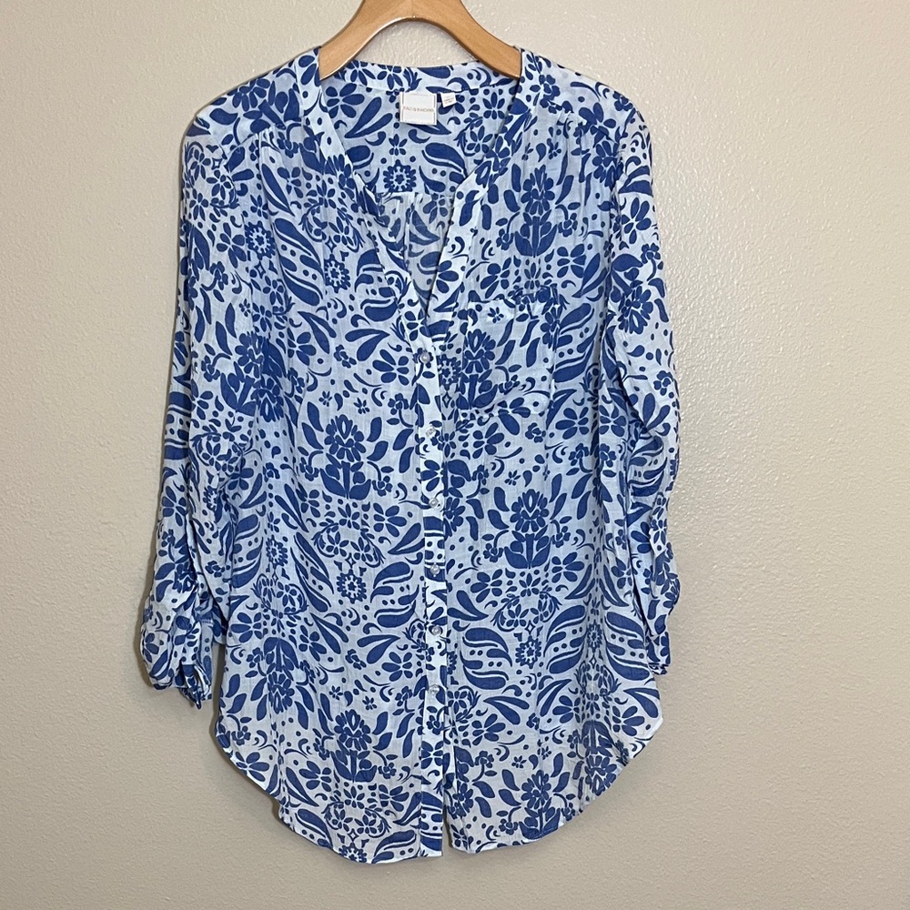 Zac & Rachel Blue White Floral Button Down Lightweight Shirt